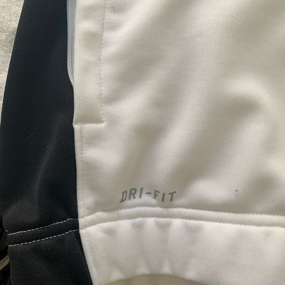 Nike dri fit zip up - Picture 2 of 2